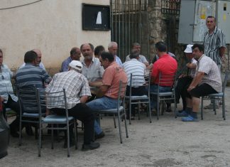 За мајсторијата на зидање “БЕЗ КОНЕЦ“