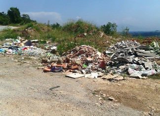 (Фото) Повторно се “повампири“-старо- новата депонија на патот Лабуништа-Боровец“