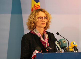 ( МО СДСМ -Подгорци ) Соопштение за Јавност: Радмила Шекеринска во посета на Подгорци (свечено отварање на Месен штаб на СДСМ)
