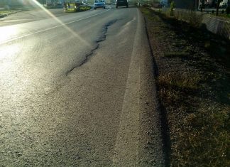 (Фото) Пропаѓаат делови од ново реконструираниот регионален пат Струга -Дебар