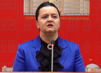 Ременски: Ако Иванов не потпише, Уставен е обврзан да поведе постапка