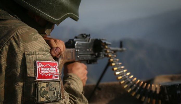 турски војник