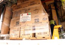 (Фото/Видео) Авион со хуманитарна помош на ОАЕ пристигна во Картум