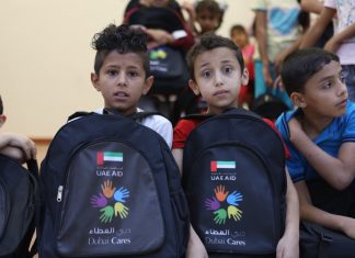 ОАЕ : Dubai Cares обезбеди школска опрема за 50.000 сириски деца во Јордан