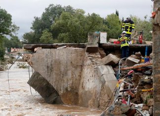Во невремето што ја зафати јужна Франција загинаа 13 лица