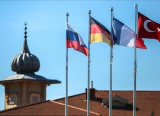 Меркел, Путин и Макрон пристигнаа во Истанбул за Самитот за Сирија