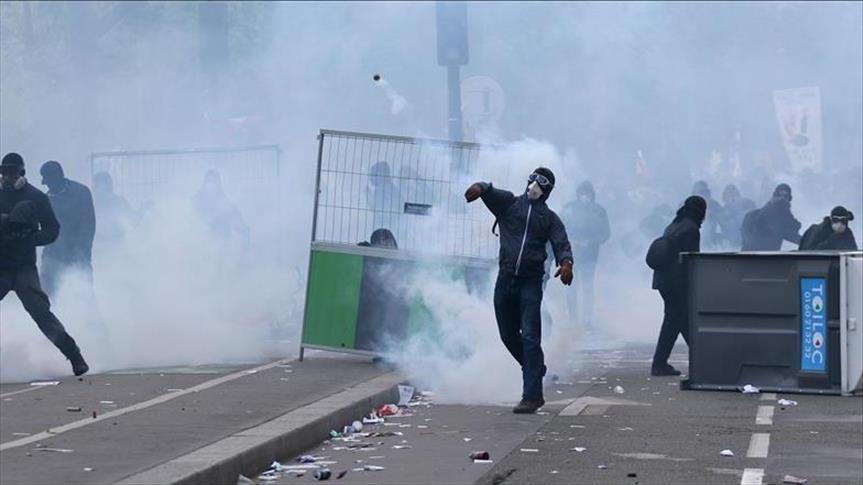 protesti francija