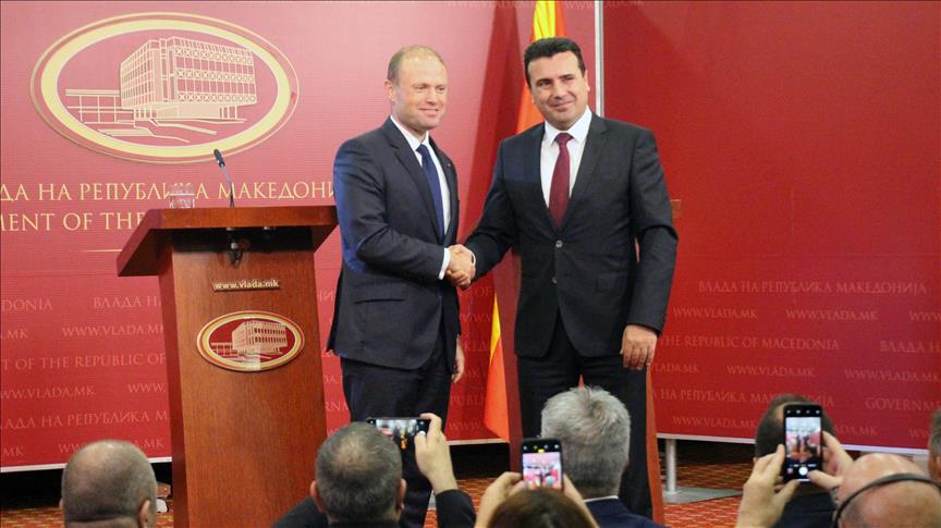 zaev-muskat