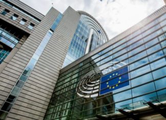 Европскиот Парламент гласаше за екстрадиција на Груевски од Унгарија