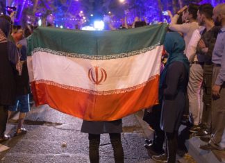 СПЕЦИЈАЛНА РЕПОРТАЖА ОД ИРАН : Техеран е подготвен цврсто да се спротивстави на американските санкции