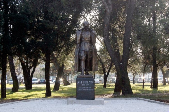 tito spomenik