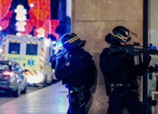 Стразбур под опасада: 350 полицајци го бараат напаѓачот кој уби 4 и рани 12 луѓе