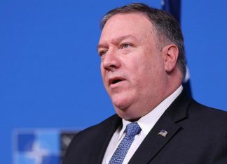 Помпео: „САД нема да го повлечат дипломатскиот персонал од Венецуела“