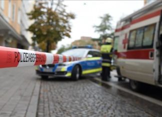 Германија: Локалниот лидер на Алтернатива за Германија тешко повреден во напад