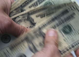 Соединетите Американски Држави со рекорден долг од 22 трилиони долари