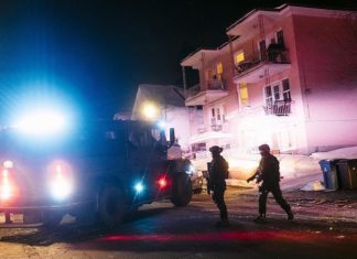 Напаѓачот на џамијата во Канада осуден на 40-годишна затворска казна