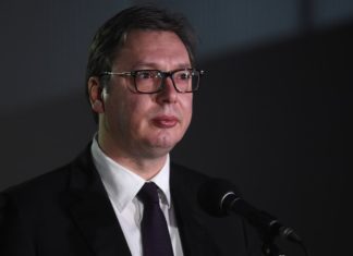 Вучиќ: Доживотната казна за Караџиќ не значи укинување на Република Српска