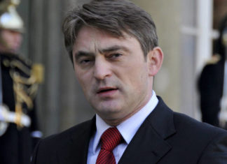 Жељко Комшиќ најавува тужба за Милорад Додик