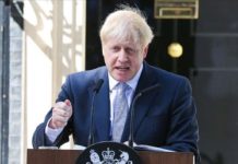Британскиот премиер има намера да ја суспендира работата на Парламентот пред Брегзит