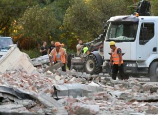 Биланс од земјотресот во Албанија: Оштетени 109 куќи, 7 згради, повредени 68 лица