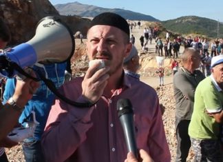 Лабуништани со порака до Владата: “Стоп за Каменоломите или превземање на радикални протести““