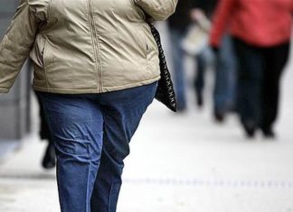 Животниот век во САД продолжува да опаѓа, една од причините прекумерната дебелина