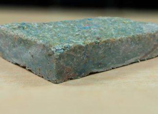 Индиски студент измисли цигла, направена од рециклирана пластика