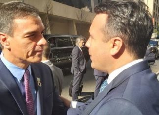 Шпанскиот премиер со ветување до Заев: Наскоро и Влада и ратификација на Протоколот