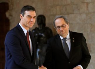 Премиерот на Каталонија, се обидува да договори датум за референдум за независност