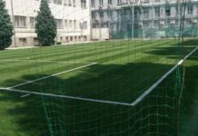 БиХ – Сарајево: Бегалец почина на фудбалски терен