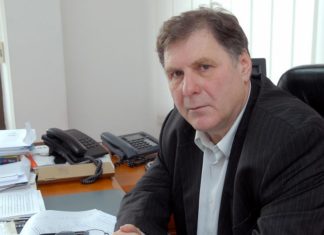 На мака се познаваат јунаците