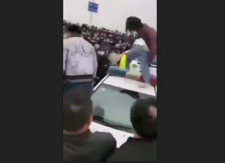 (Видео) Големи протести во Кина: Граѓаните на Хубеи спречени да одат на работа во Јиангси. Судир на двете полиции