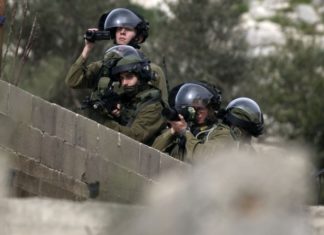 Ционистичките сили извршија напад врз Кудс, приведени неколку Палестинци