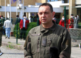 Српскиот министер за одбрана, Вулин: „Мигрантите остануваат 24 часа во камповите, додека не се донесе друга одлука“