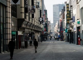 Франција почна со настава, во Белгија кафулињата почнуваат со работа