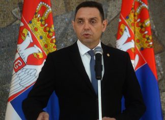 Вулин: Никој не бара мислење од претседателот на С. Македонија, ниту го прифаќа