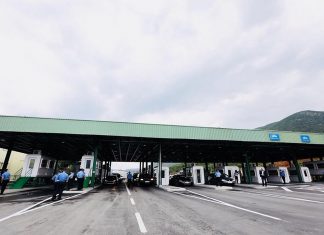Албанија до крајот на мај месец, целосно ќе ги отвори границите