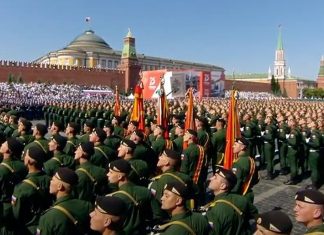 (ВИДЕО) Русија: Се одржа воената парада