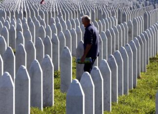 Дваесет и пет години од геноцидот во Сребреница – погребани 9 жртви