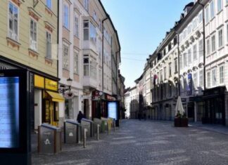 Во Словенија се отвораат скијачки центри, училишта и некои услужни дејности