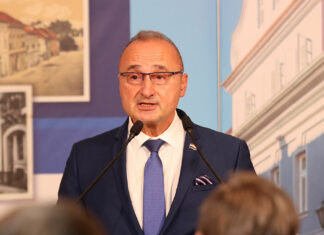 Шефот на хрватската дипломатија: “Односите со Србија, се на конвенционален минимум“