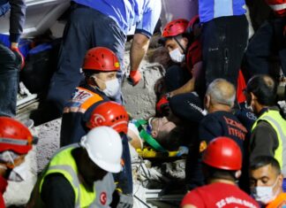 28-годишен фудбалер извлечен од под урнатините во Измир