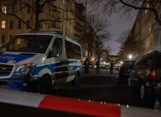 Пукање во Берлин, четири лица повредени