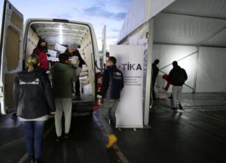 Турската агенција ТИКА достави помош до граѓаните на Петриња и Сисак