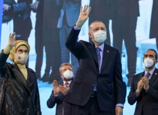 Ердоган: „Со ММФ завршивме, девизните резерви на Турција изнесуваат 95 милијарди долари“