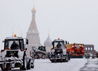Снежно невреме во Москва, температура до минус 23