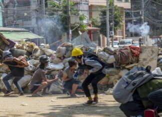 Жртви на протестите во Мјанмар: Армијата убила 217 лица