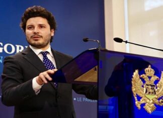 Абазовиќ: „На Белград треба да му биде јасно, дека Црна Гора е независна“