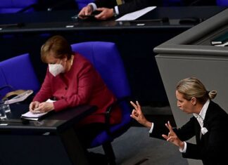 Бундестаг: Ние ги отфрламе промените на границите во БиХ