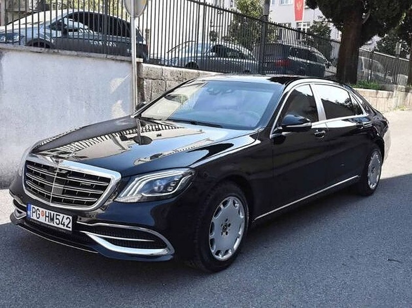 mercedes-crna-gora-630x470